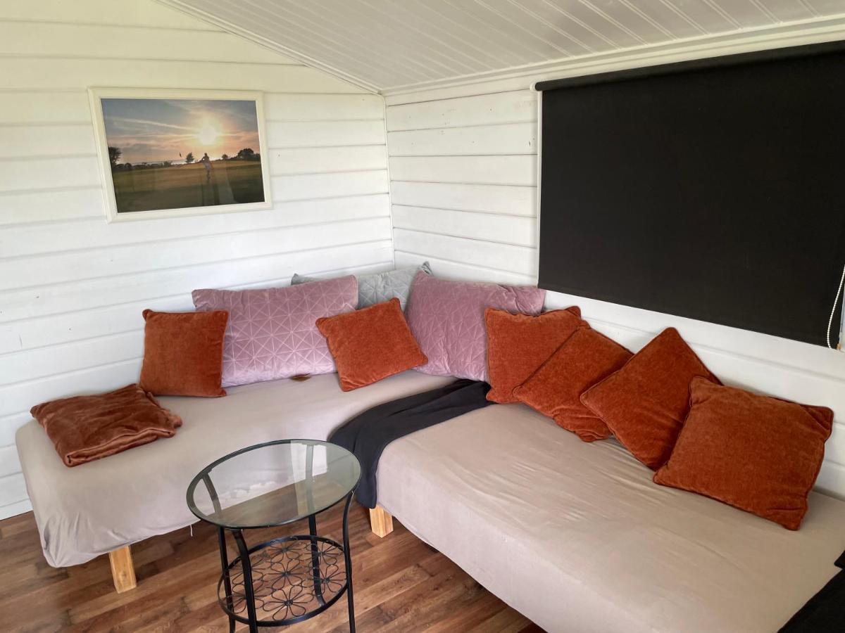 Stuga Med Panoramautsikt, Paradis Foer Fagelskadare Och Vandrare, Sjaelvstaed Efter Besoek Mörbylånga Buitenkant foto